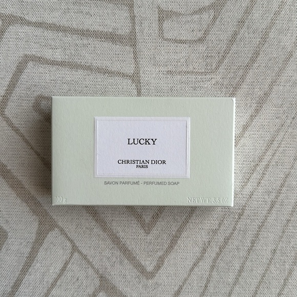 Dior LUCKY
Solid soap - Picture 2 of 8